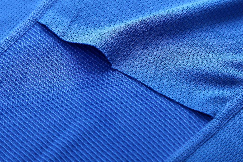 修身運(yùn)動(dòng)短袖 舒適透氣跑步訓(xùn)練速干T恤細(xì)節(jié)展示