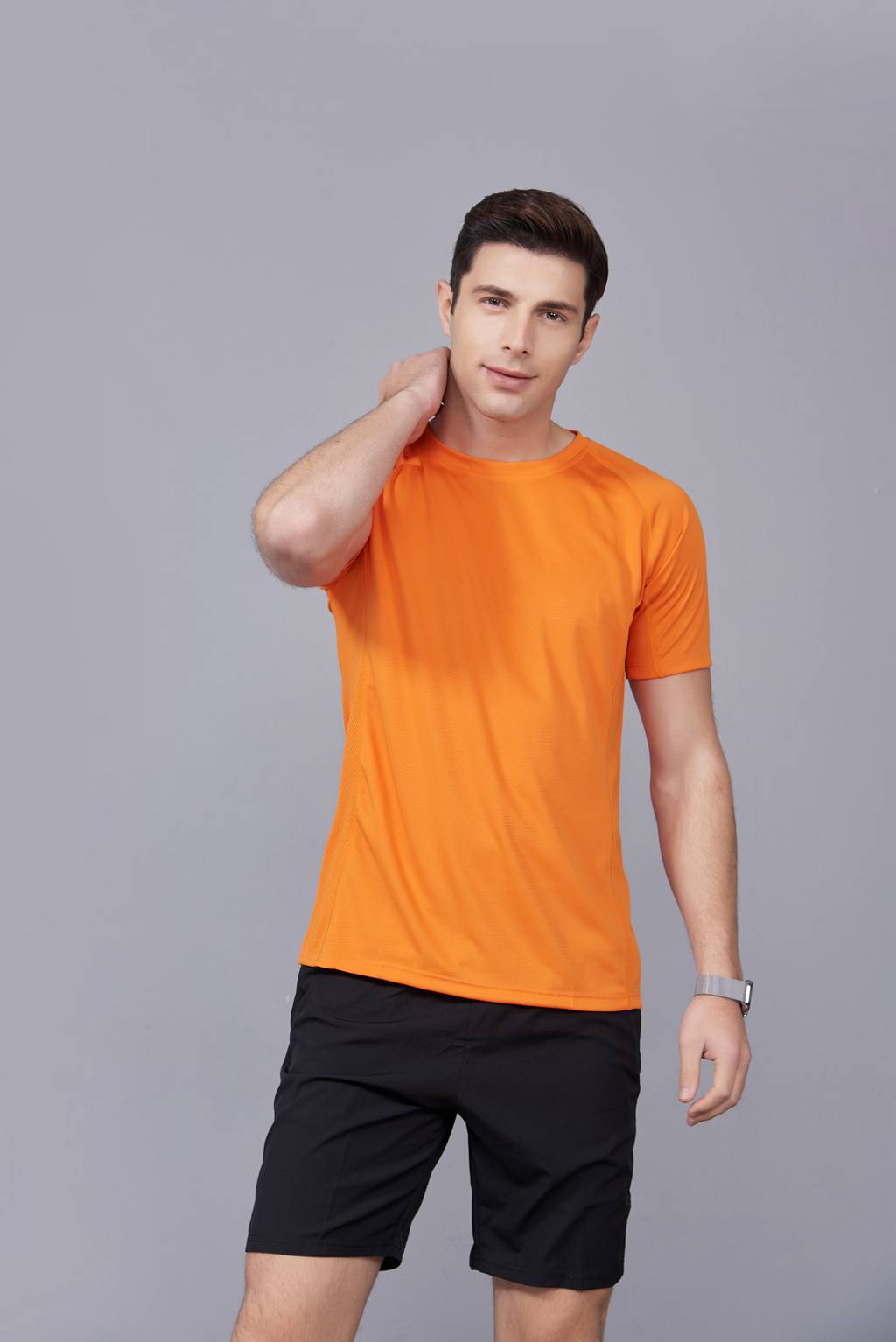 純色T恤  簡(jiǎn)約大方經(jīng)典時(shí)尚  橘色