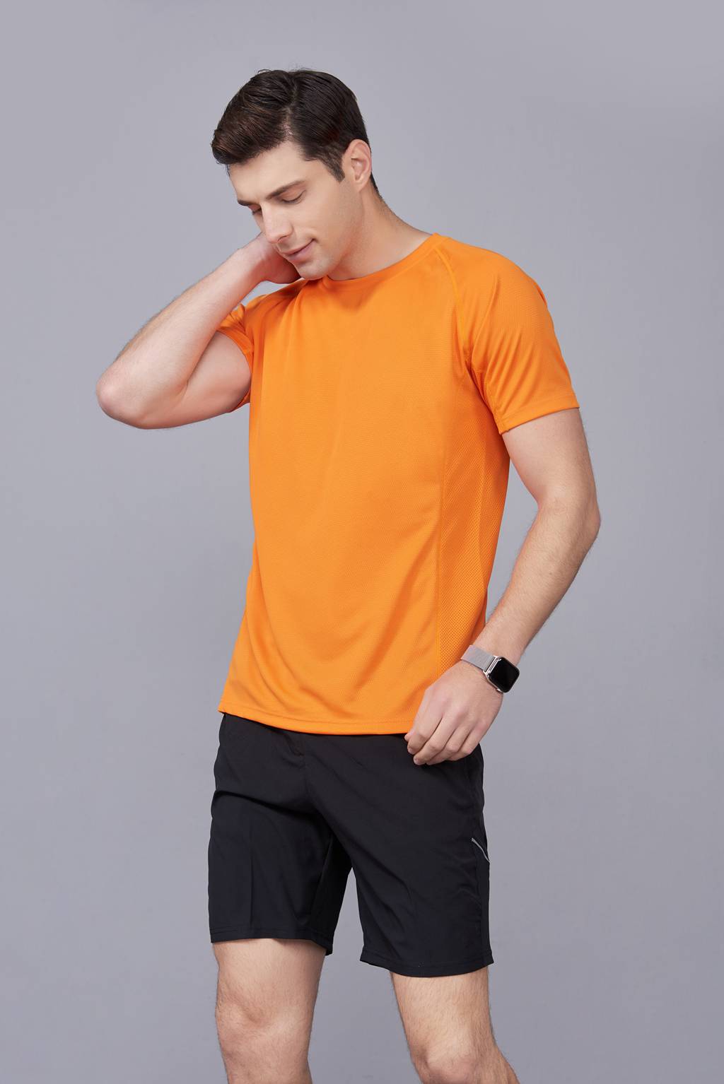 純色T恤  簡(jiǎn)約大方經(jīng)典時(shí)尚  橘色