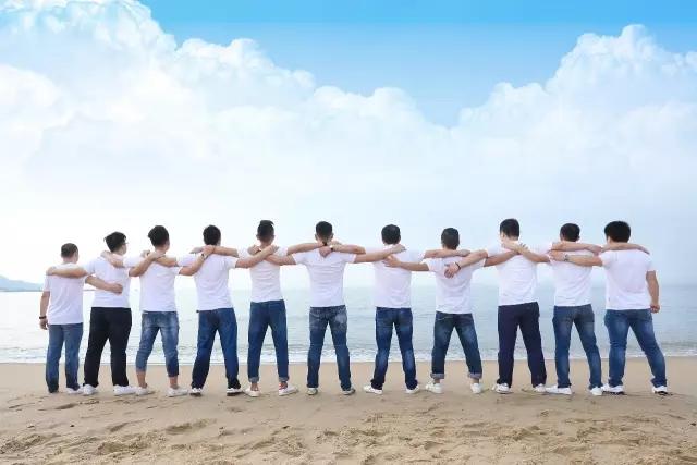 選擇企業定制文化衫什么選擇最合適,你不知道的知識?