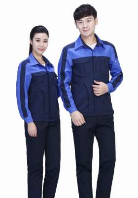 公司給員工定做工服，稅務如何處理？