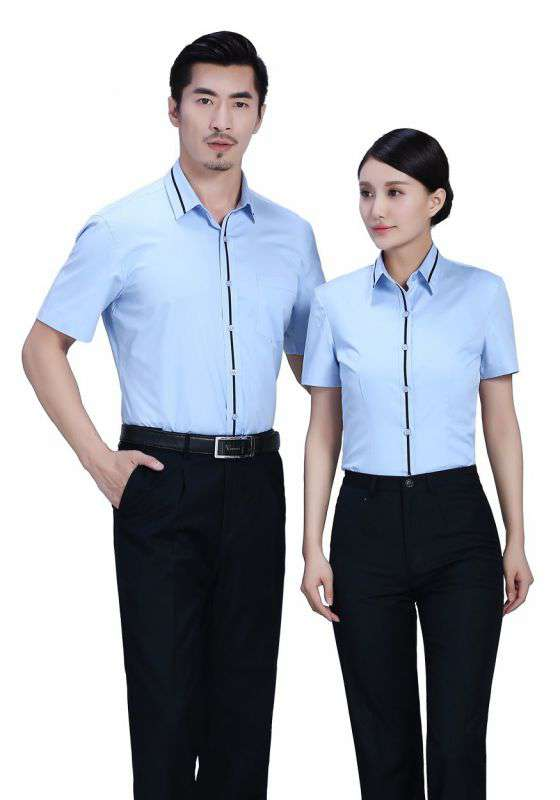 職場(chǎng)戰(zhàn)袍的終極答案：定制西服，不止是合身那么簡(jiǎn)單